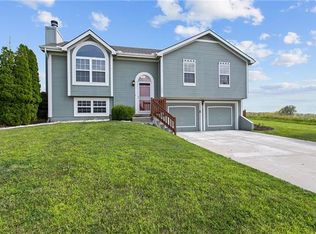 7809 NE 106th Pl, Kansas City, MO 64157
