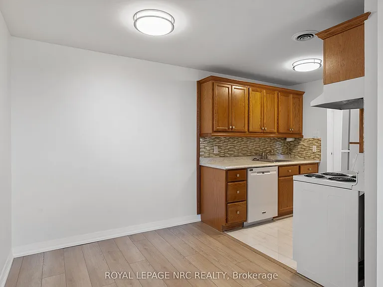 264 Grantham Ave #501 — Photo 13