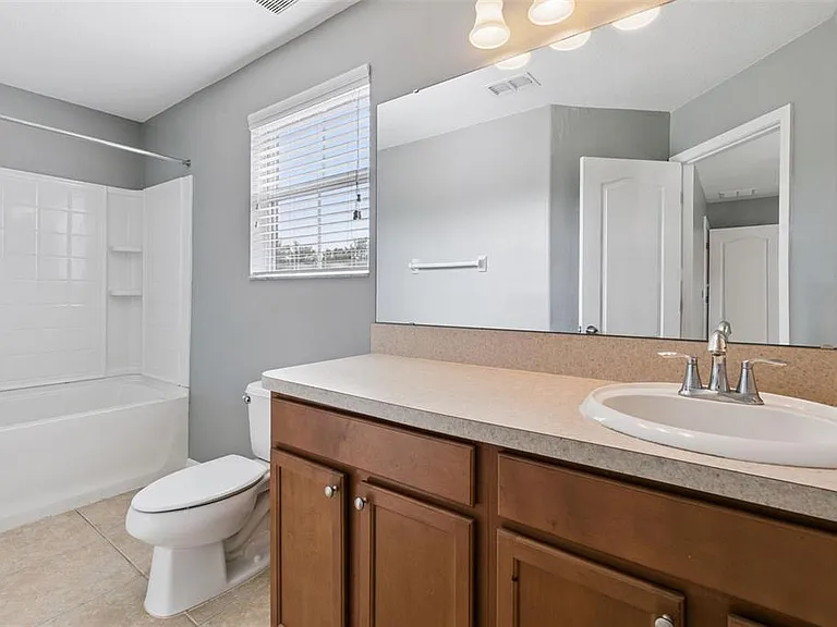 1250 Twin Trees Ln — Photo 15