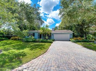 1410 Cantoria Ave, Coral Gables, FL 33146