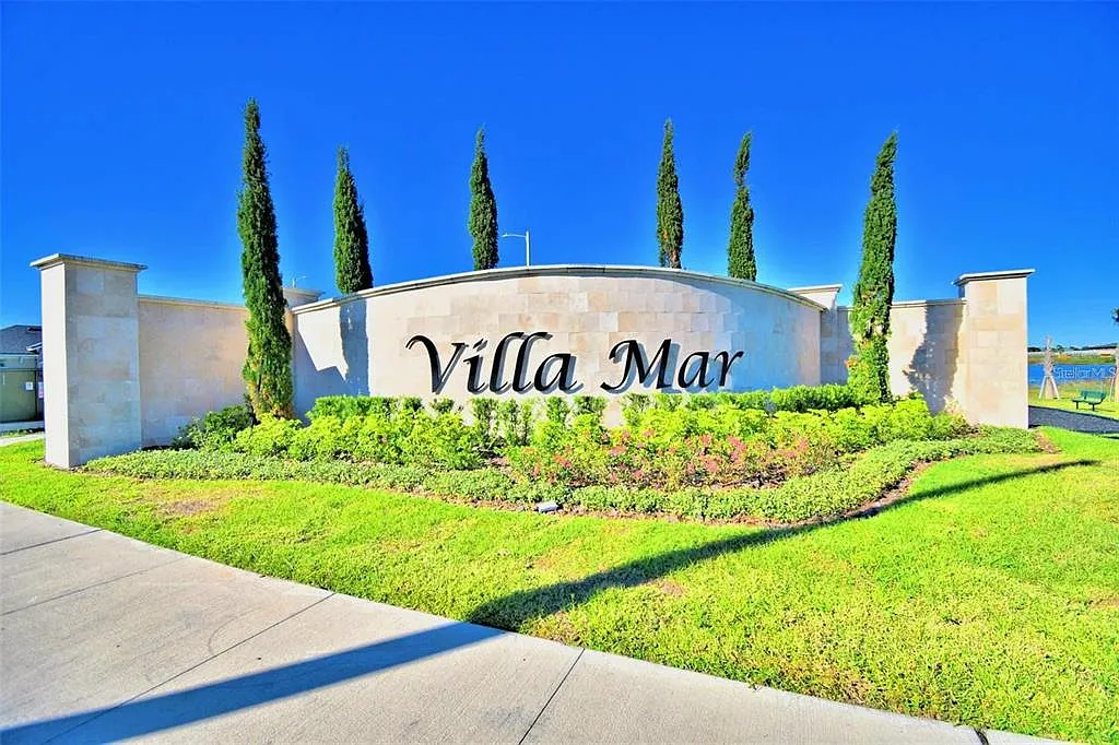 4 bed, 2.0 bath, 1605 sqft, $2,100 — Photo 2