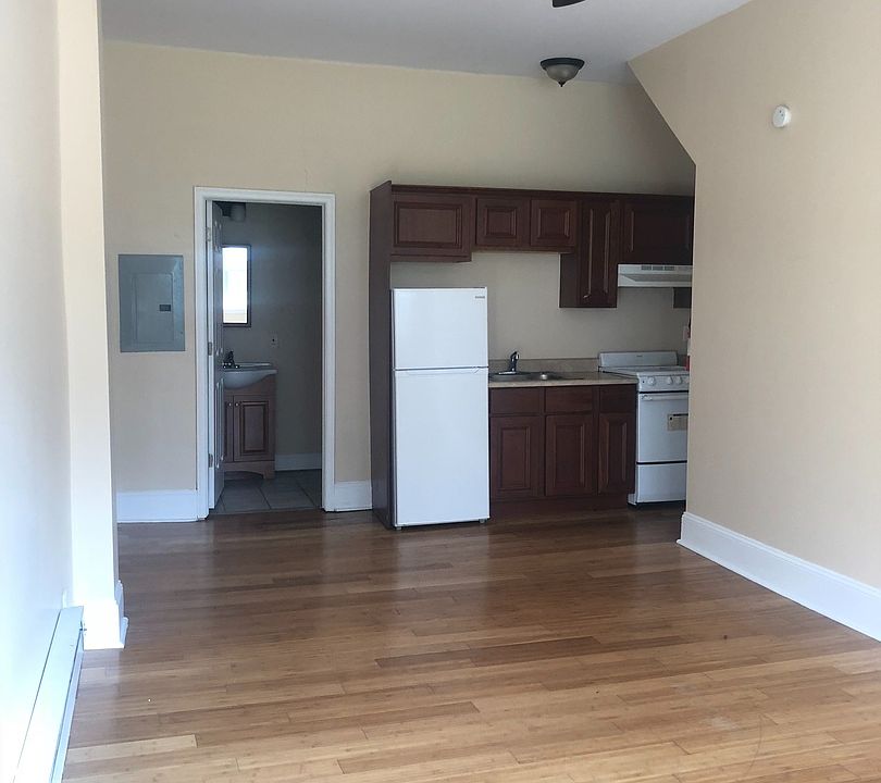 1st image of 123 Powelton Ave Floor 1