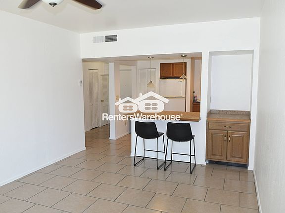 3rd image of 355 E Thomas Rd Unit B111