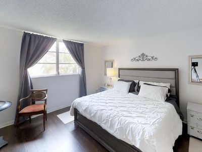 445 NE 195th St APT 223, Miami, FL, 33179
