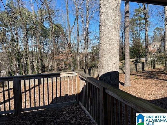 5th image of 2513 Westminster Cir