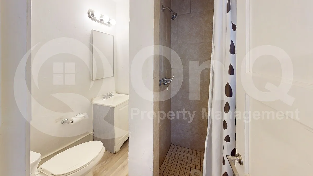 Studio, 1.0 bath, 1120 sqft, $550 — Photo 4