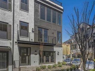 160 Ridgely Ct, Atlanta, GA 30342