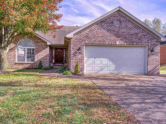 2nd image of 3788 Canterbury Ct