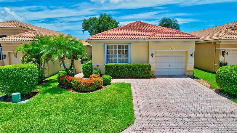 1st image of 15435 Fiorenza Cir