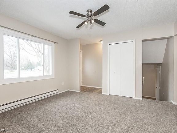 5th image of 6501 Fox Tail Ln