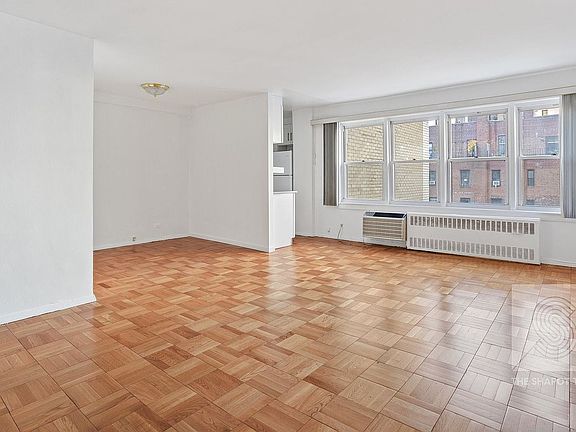 2nd image of 155 E 38th St APT 15A
