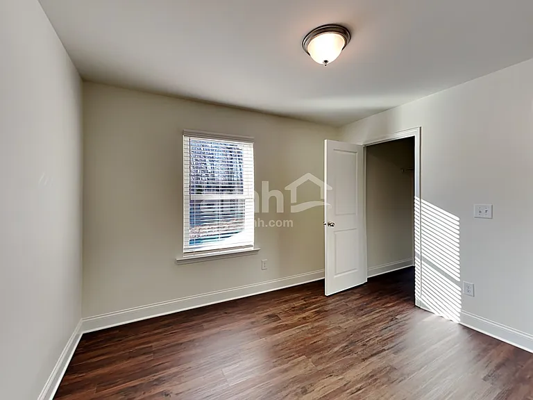 532 Summit View Ln — Photo 20