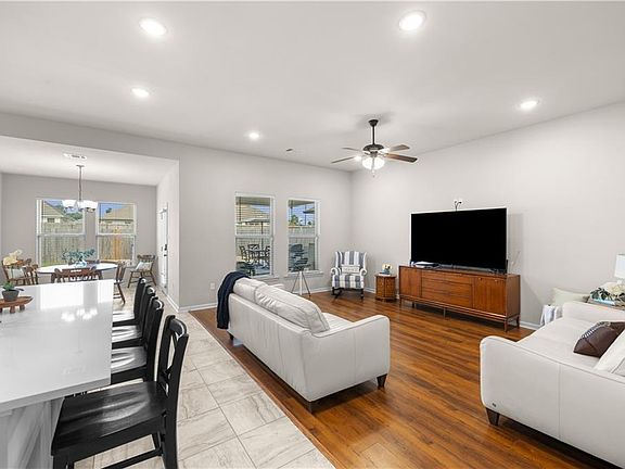 4th image of 4612 Bayou Nock Dr