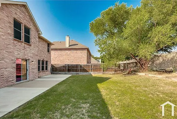 320 Mesa Verde Way — Photo 23