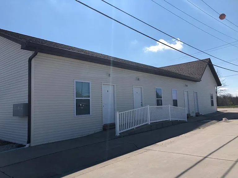 East side of 5 plex