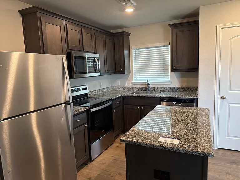 4247 Possumhaw Dr — Photo 7