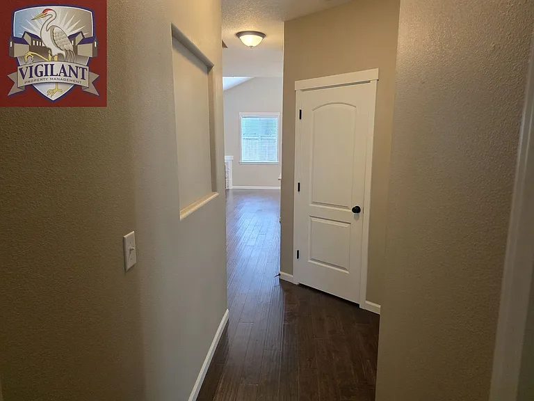 2605 NE 130th Ct — Photo 27