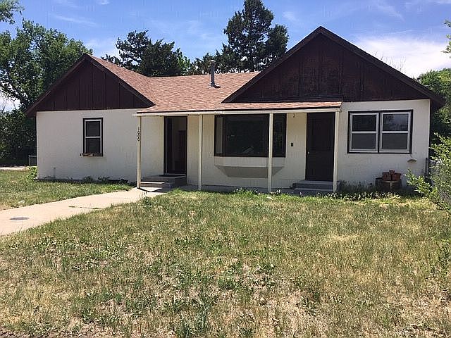 1st image of 1000 W 1st St