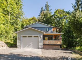 3173 19th St, Bremerton, WA