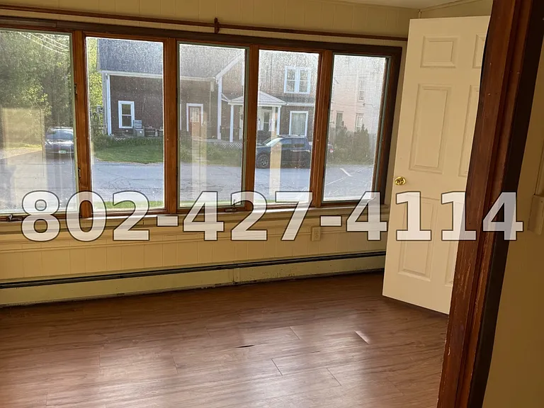 330 Charles St #1 — Photo 7
