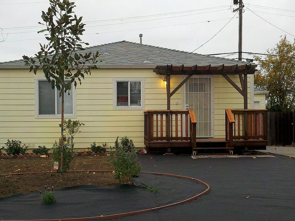 1st image of 1032 Valle Vista Ave