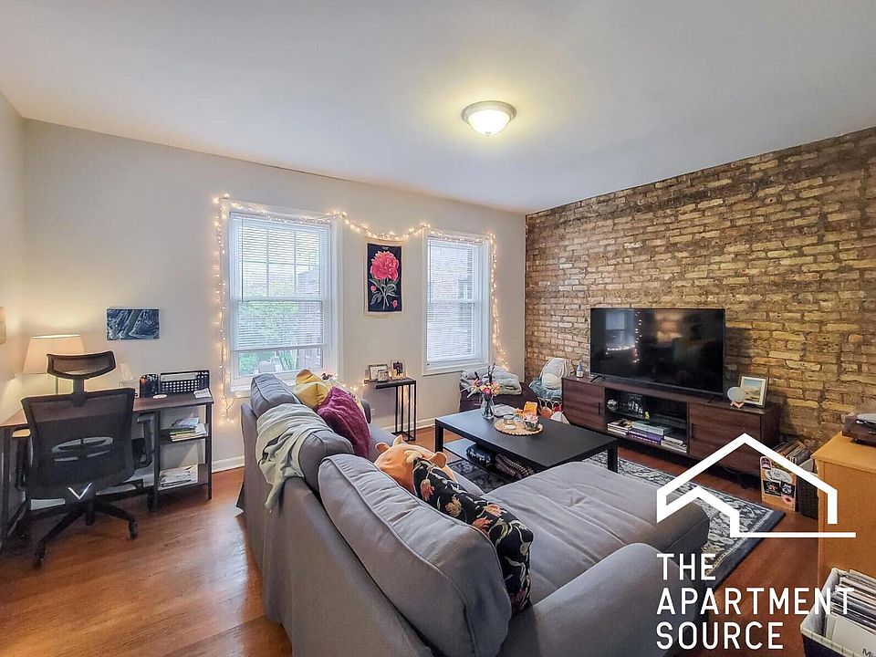 1st image of 3714 N Sheffield Ave #203