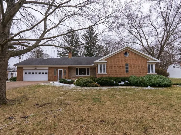 2616 Manor Dr, Midland, MI 48640