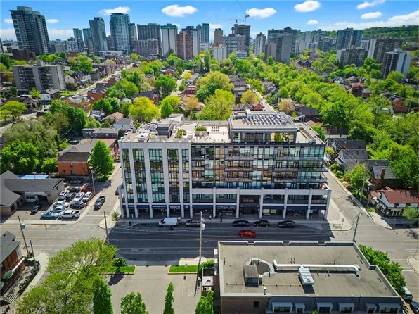 101 Locke St N #511, Hamilton, ON L8R 3A7