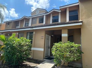 2186 SW 80th Ter #2186, Hollywood, FL 33025