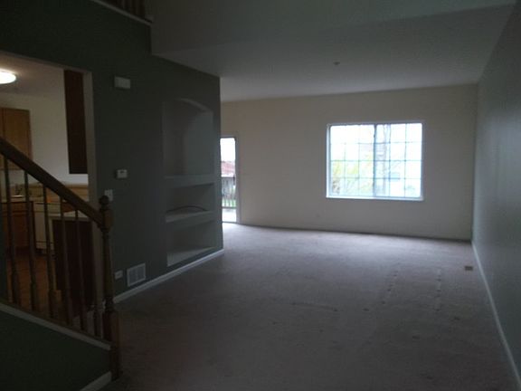 2nd image of 6039 Canterbury Ln #35-3