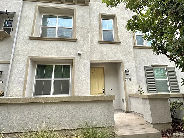 15936 Ellington Way — Photo 4