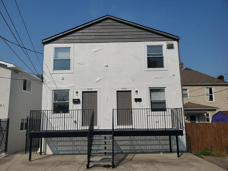1477 Indianola Ave — Photo 1