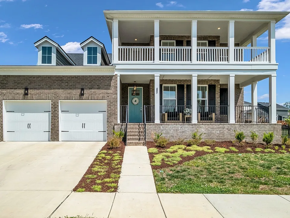 885 Rockwell Dr