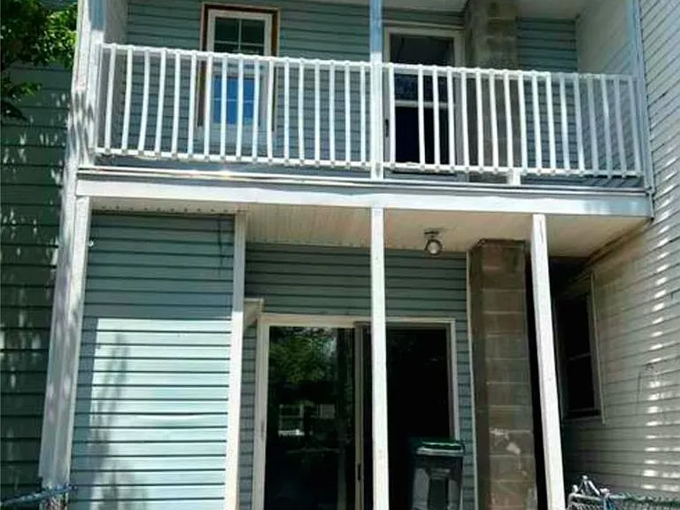 230 W Arlington St — Photo 9