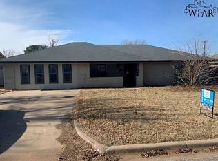 2810 Wood St, Vernon, TX 76384