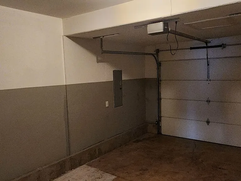 204 N Harrison St — Photo 11