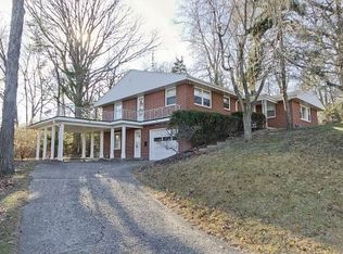 51 Eastmoreland Ct, Decatur, IL 62521