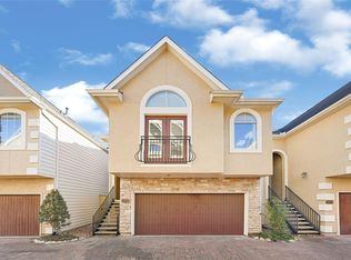 5206 Washington Ave, Houston, TX 77007