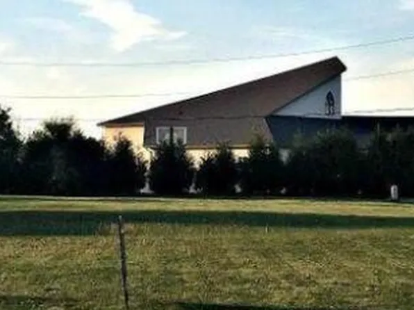 207 4th Ave, Northwood, ND 58267