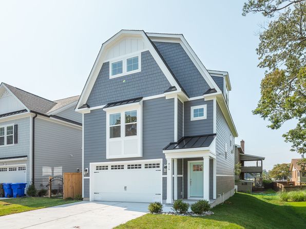 virginia-beach-virginia-446748317 picture