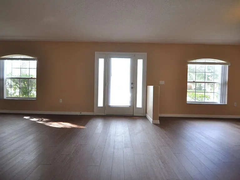65 Rolling Fern Dr — Photo 3