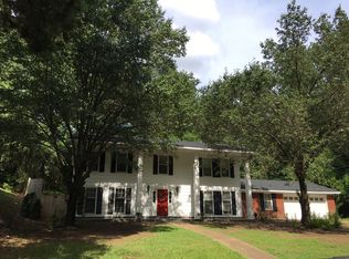 708 19th Ave N, Columbus, MS 39701