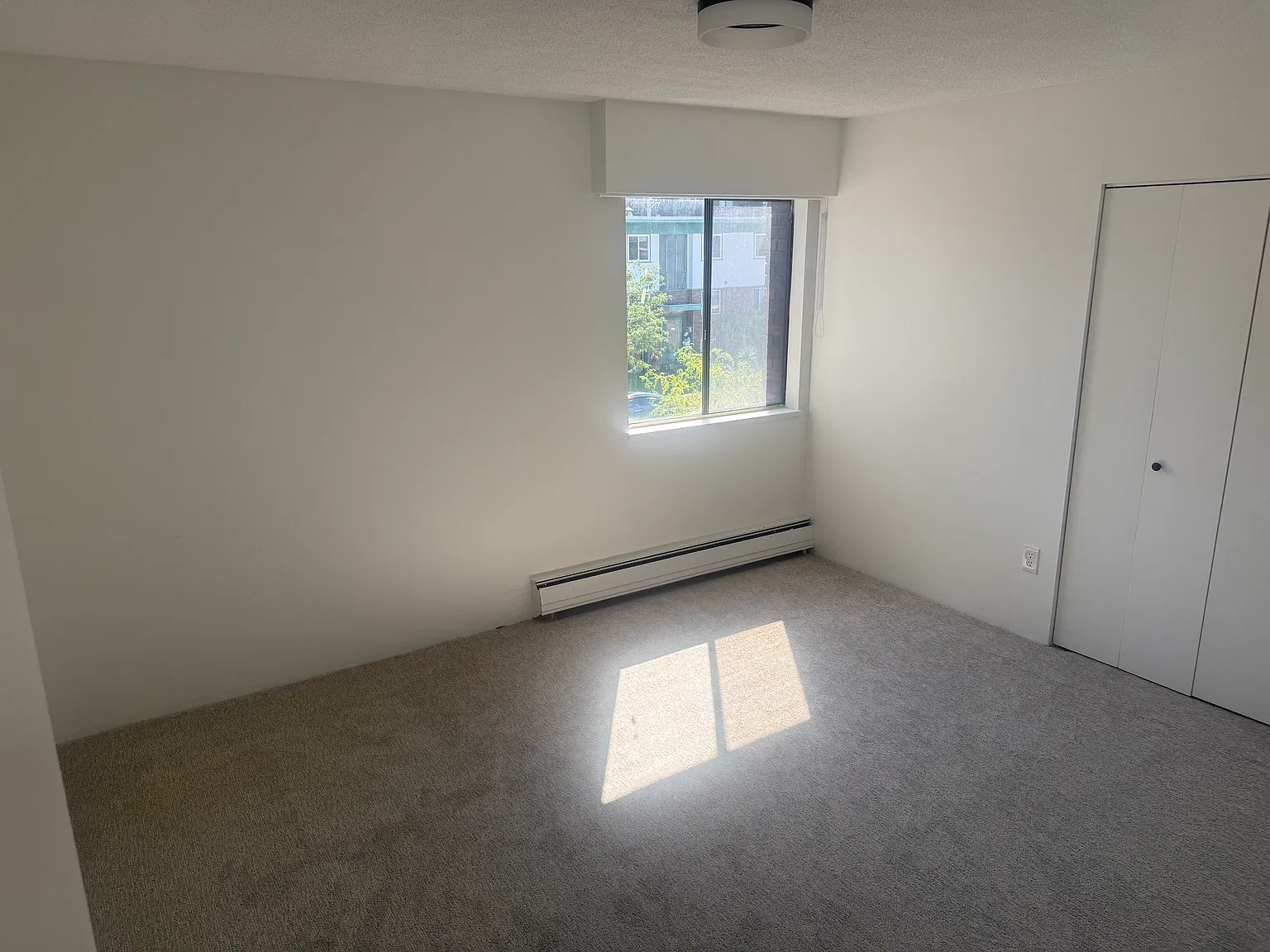 Casa Del Mar Apartments — Photo 3