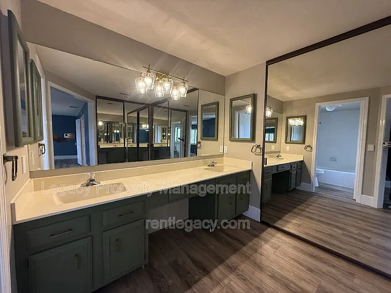 3209 Serra Way — Photo 22