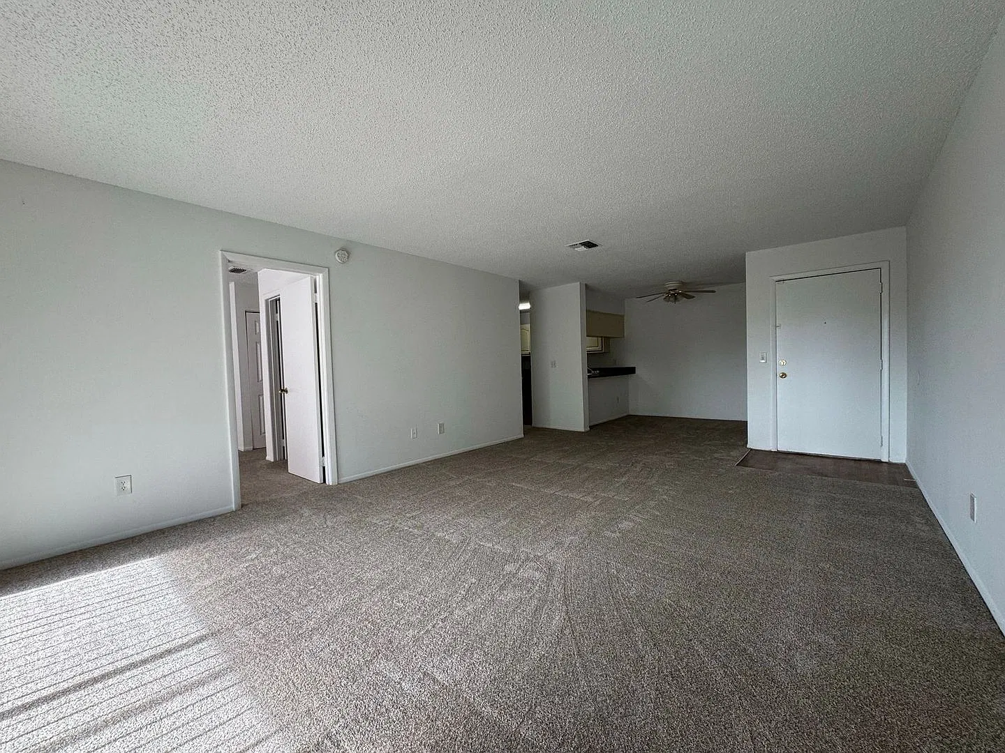Large 1 bedroom Condo on Second Floor Overseeing Community Pool in Casselberry — Photo 3