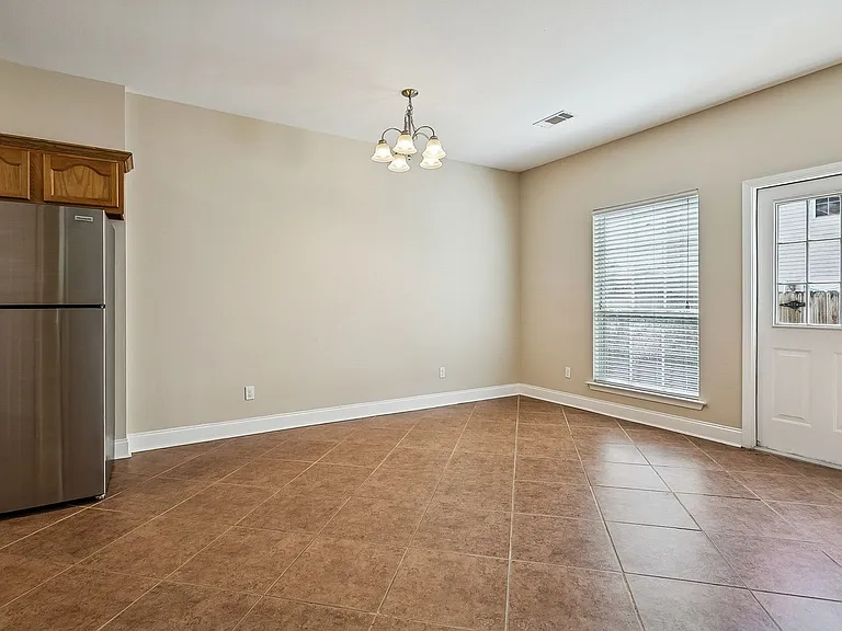106 Covington Meadows Cir #C — Photo 6