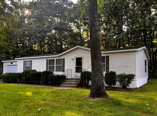 30 Marsh Brook Xing, Sanford, ME 04073