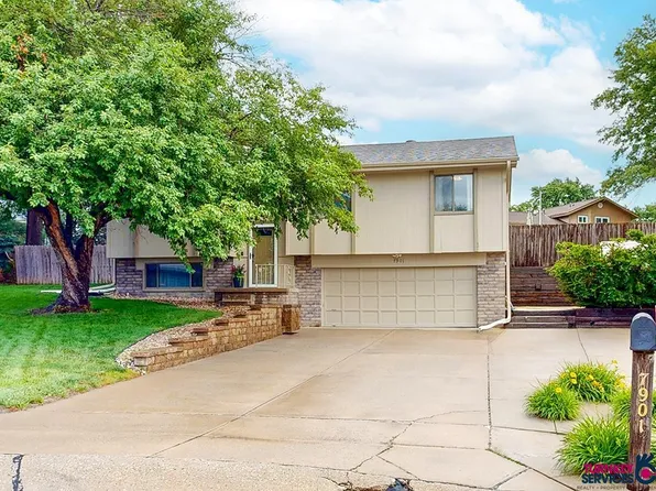 7901 Laurel Ct, La Vista, NE 68128