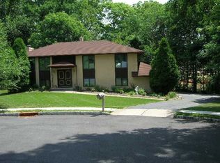 22 Steffanie Pl, Landing, NJ 07850