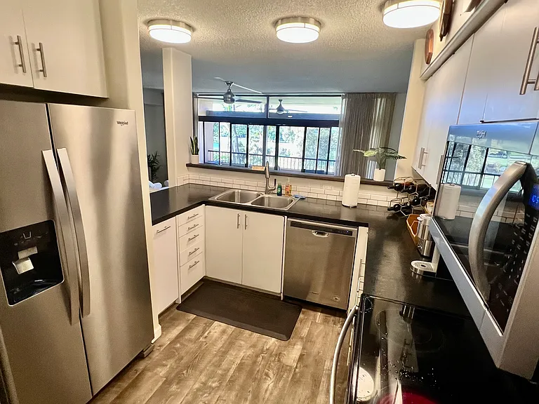 2560 Kekaa Dr #L303 — Photo 28